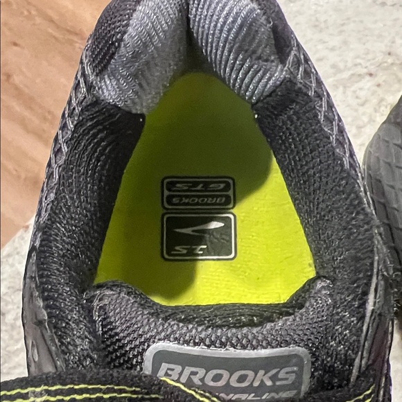Brooks Adrenaline GTS 15 Woman’s - Picture 3 of 5